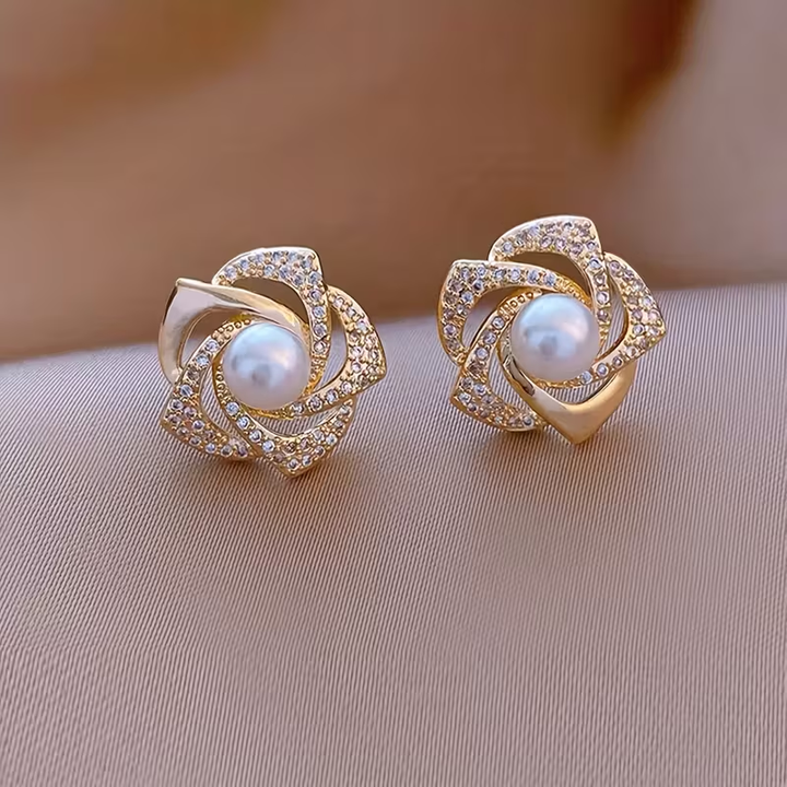 Rosebud Pearl Studs